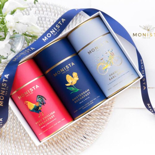 Monista gift box with black tea