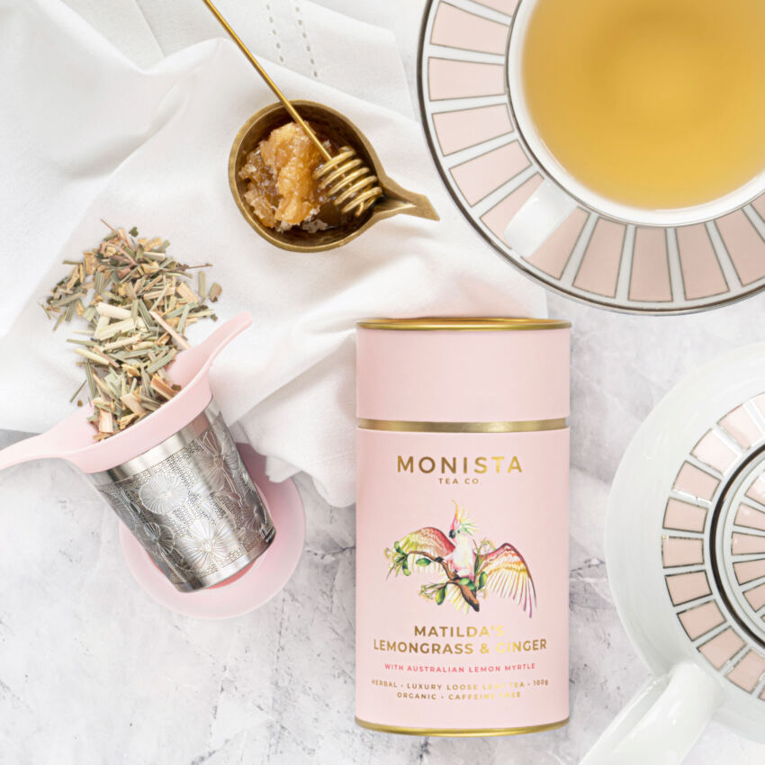 Tea canister with tea infuser