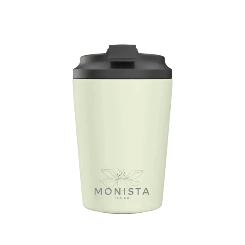 Green Fressko cup with black lid