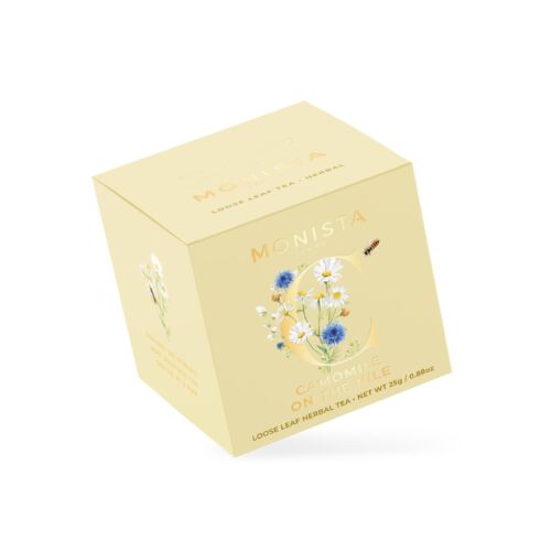 Yellow mini cube with camomile flowers