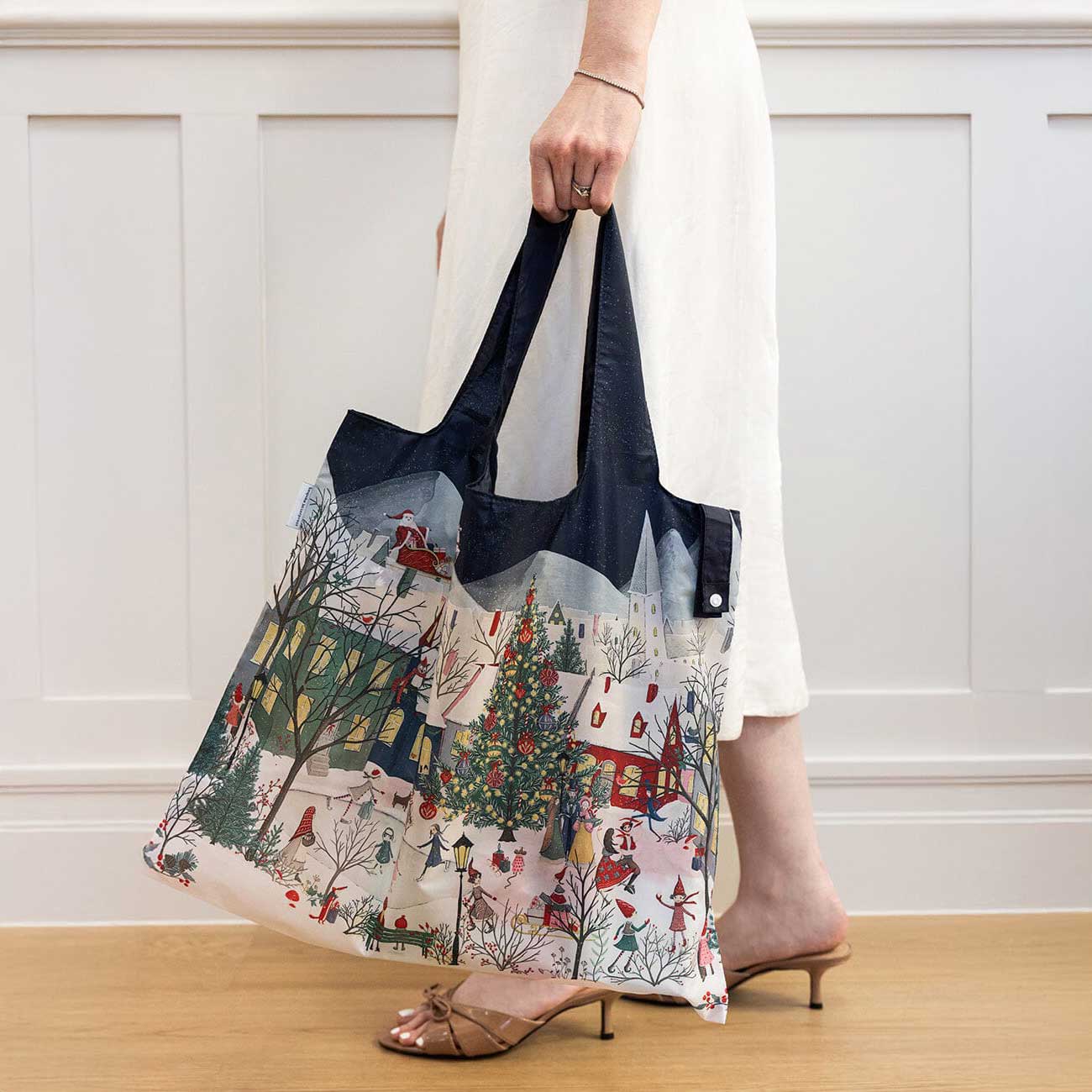 re usable shopping bag with christmas print